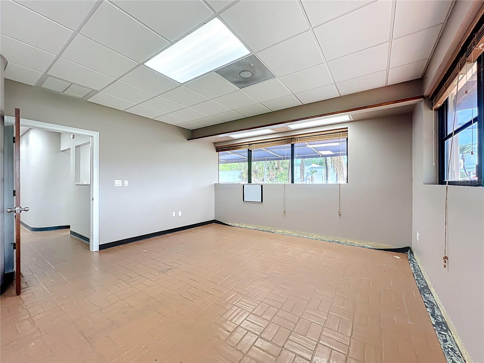 4709 N HIGHWAY 19A, MOUNT DORA, FL, 32757