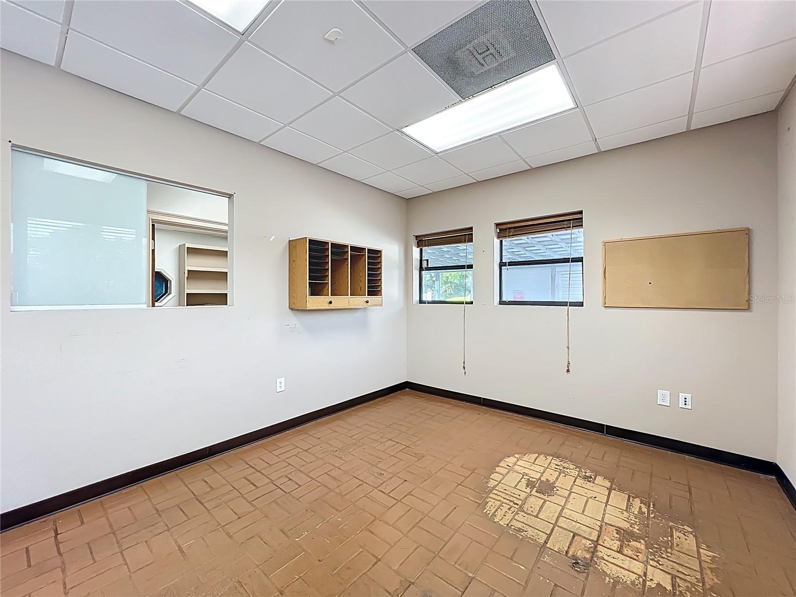 4709 N HIGHWAY 19A, MOUNT DORA, FL, 32757