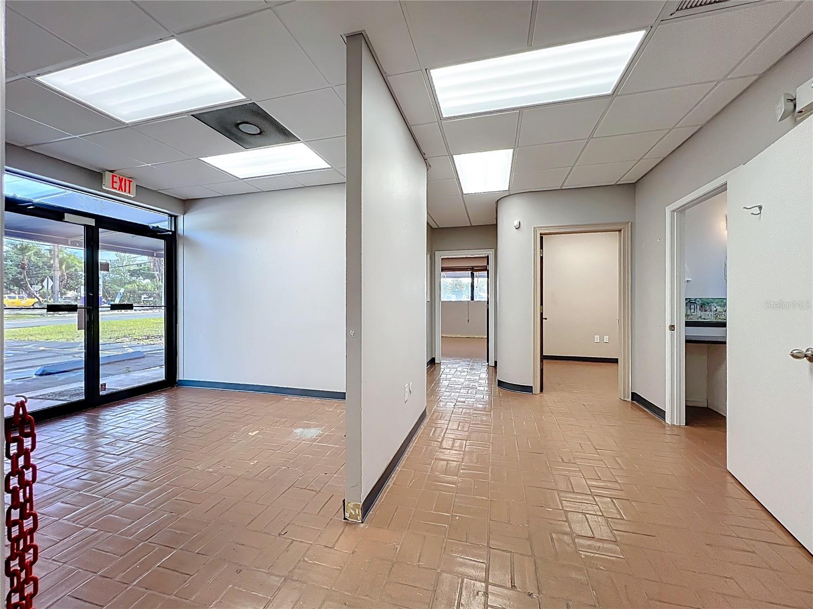 4709 N HIGHWAY 19A, MOUNT DORA, FL, 32757
