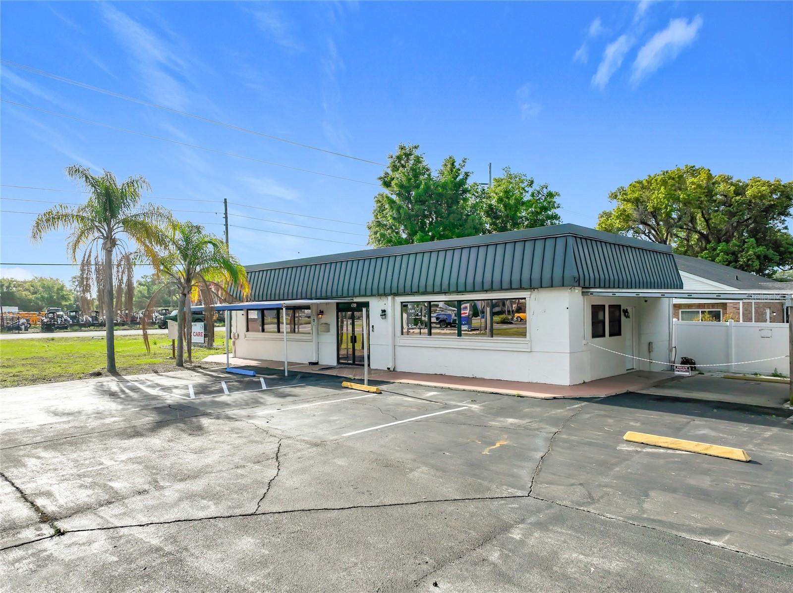 4709 N HIGHWAY 19A, MOUNT DORA, FL, 32757
