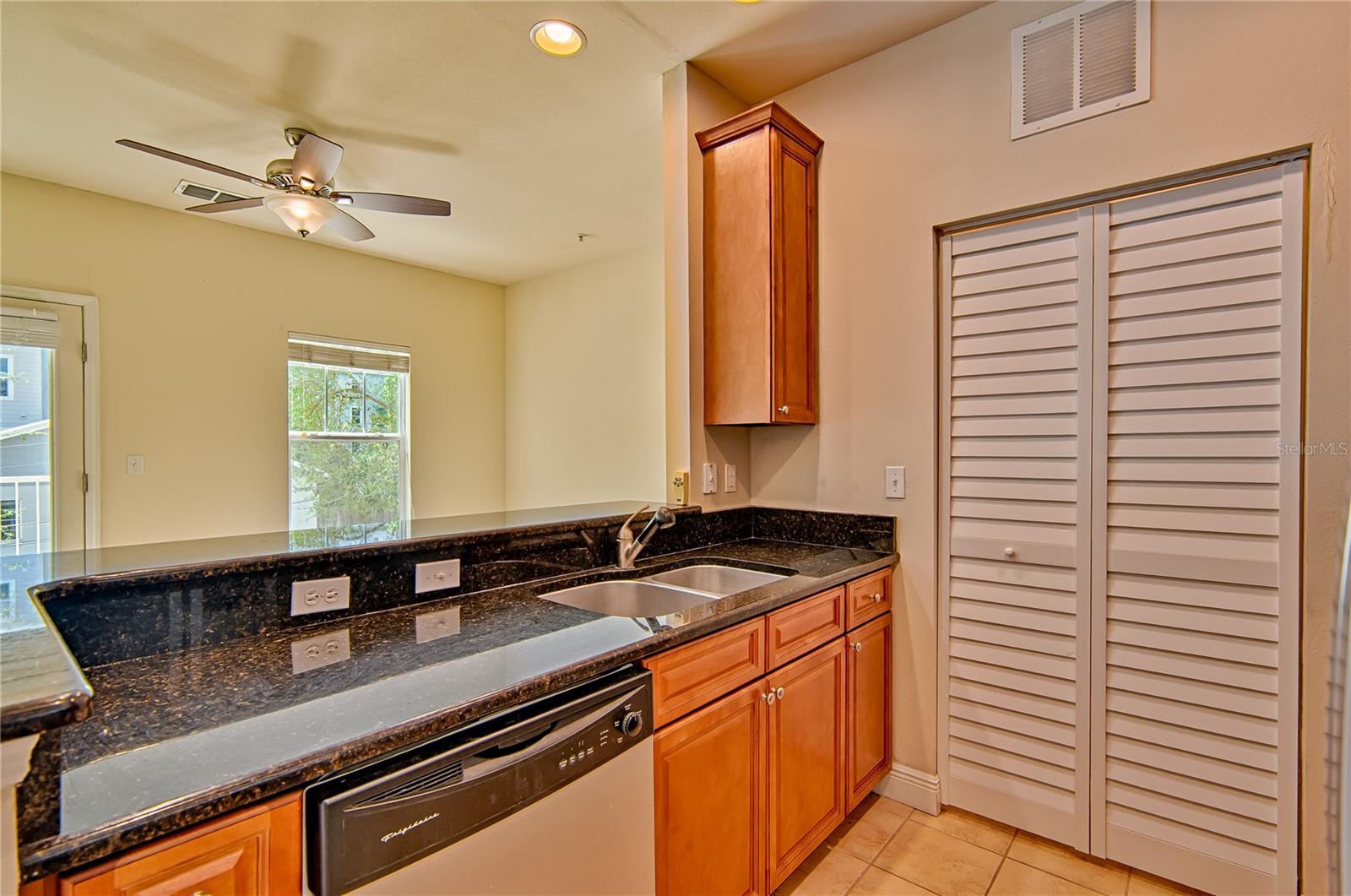 1500 NW 4TH AVE #213, GAINESVILLE, FL, 32603