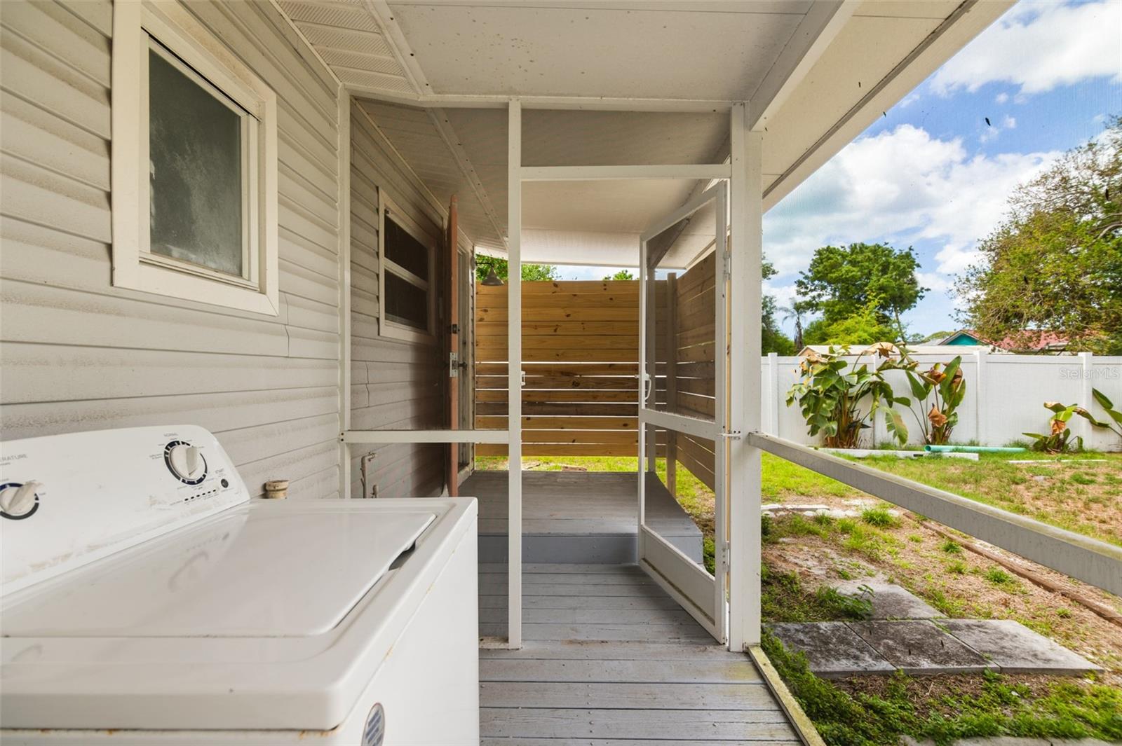 1885 VAMO WAY, SARASOTA, FL, 34231