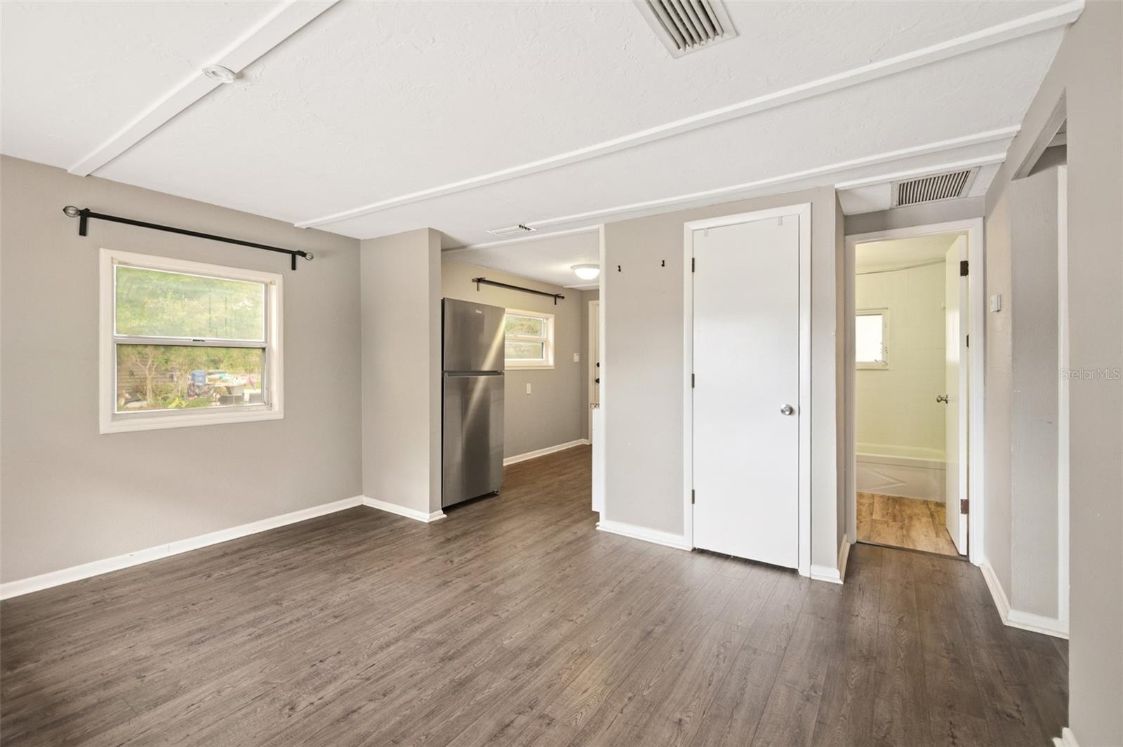 1885 VAMO WAY, SARASOTA, FL, 34231