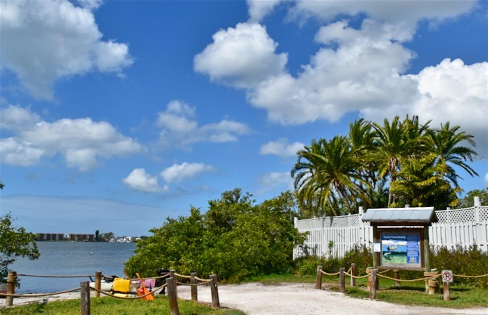 1885 VAMO WAY, SARASOTA, FL, 34231