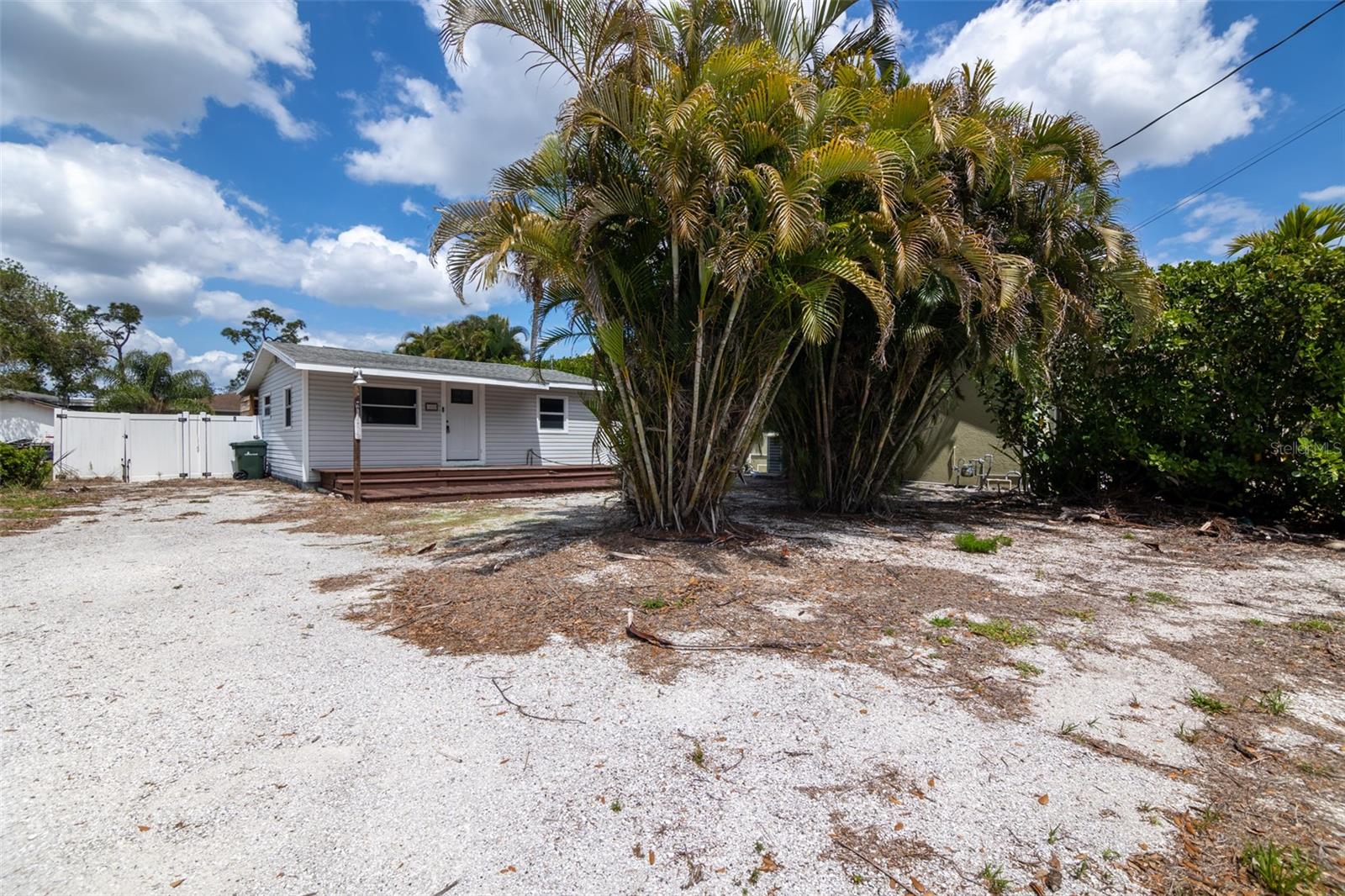 1885 VAMO WAY, SARASOTA, FL, 34231