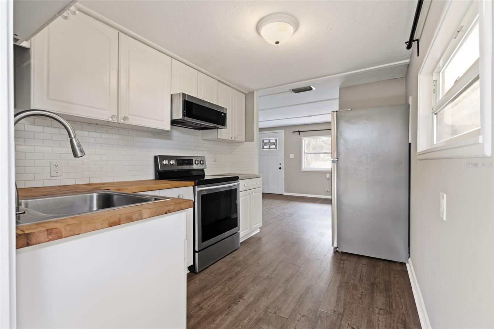 1885 VAMO WAY, SARASOTA, FL, 34231