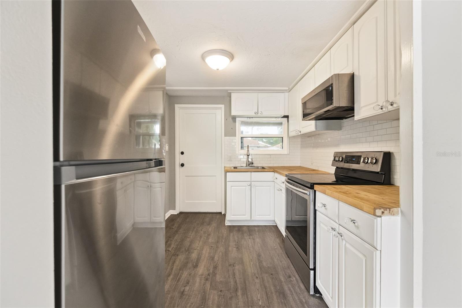 1885 VAMO WAY, SARASOTA, FL, 34231