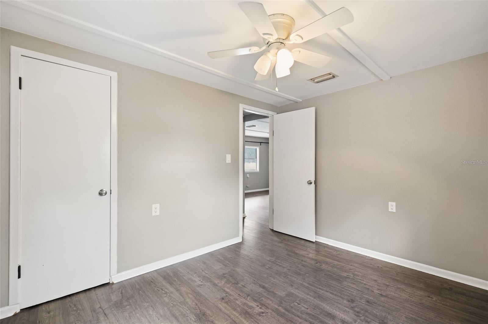 1885 VAMO WAY, SARASOTA, FL, 34231