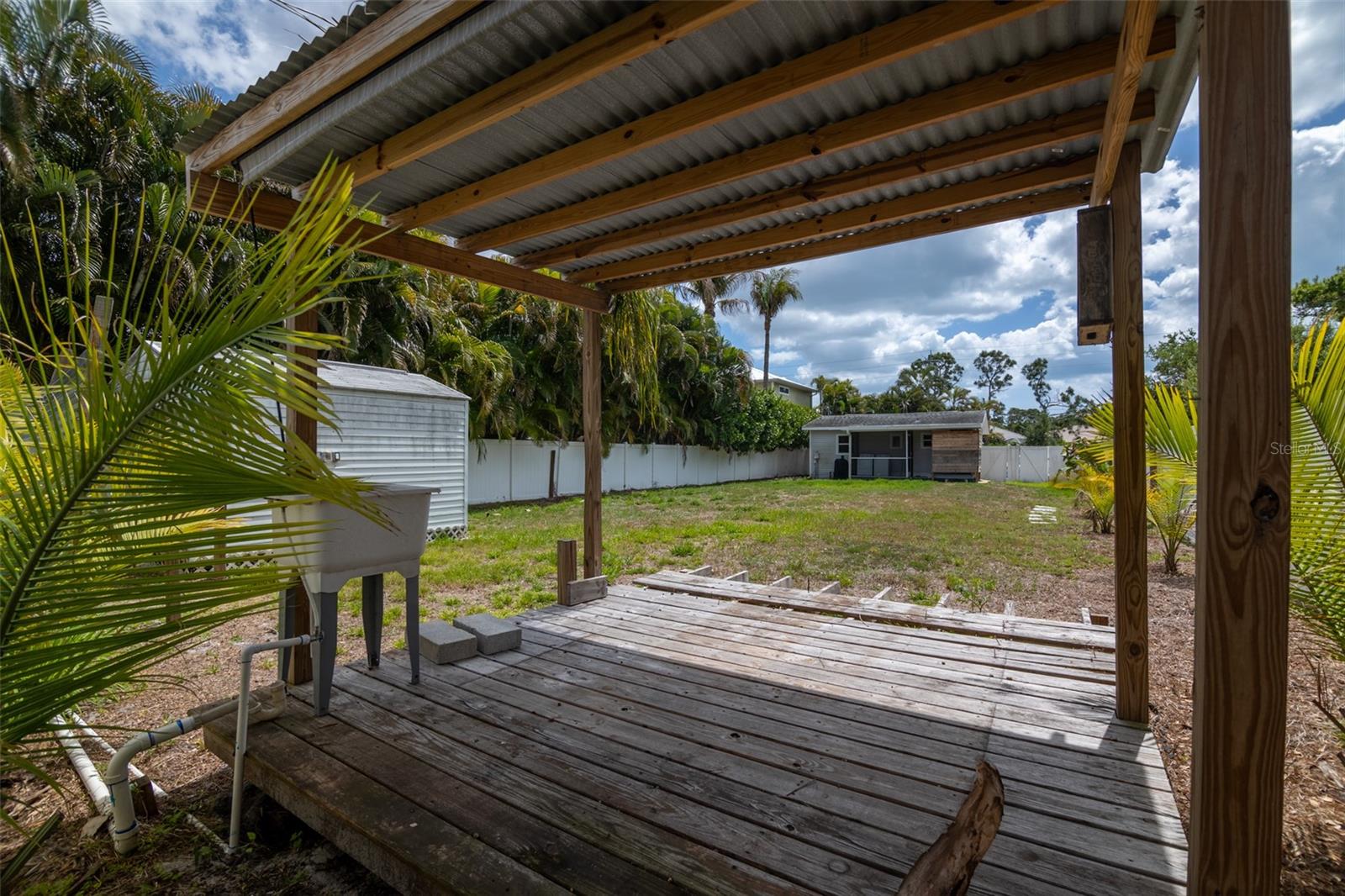 1885 VAMO WAY, SARASOTA, FL, 34231