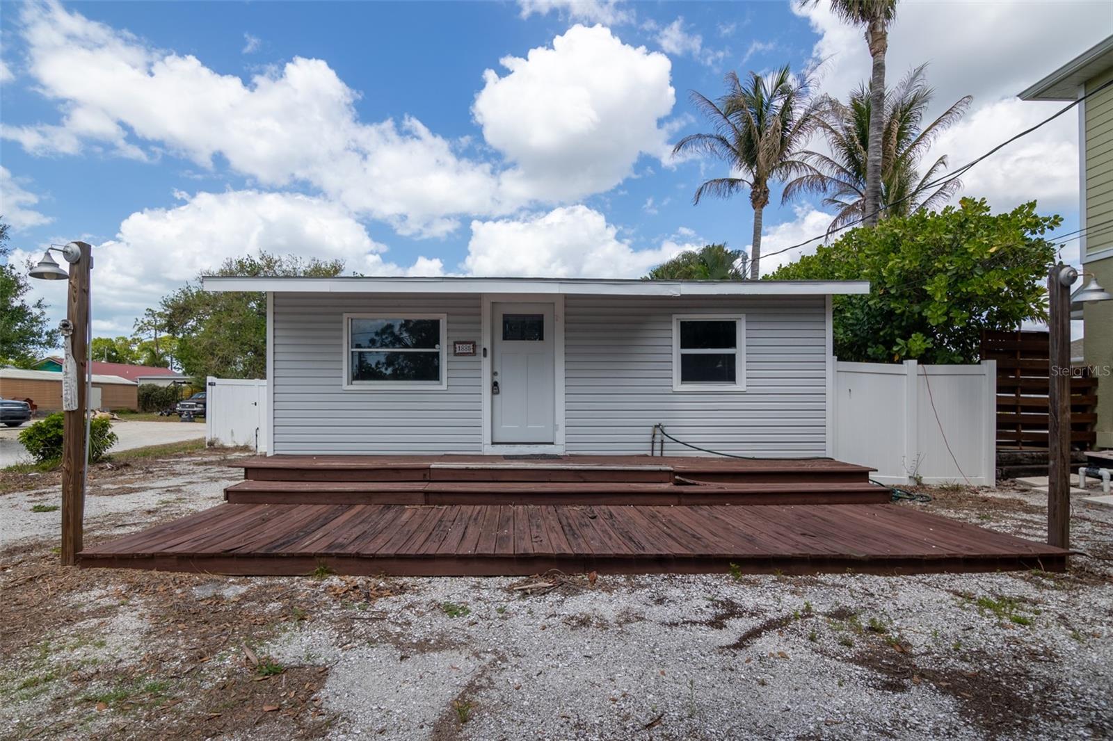 1885 VAMO WAY, SARASOTA, FL, 34231