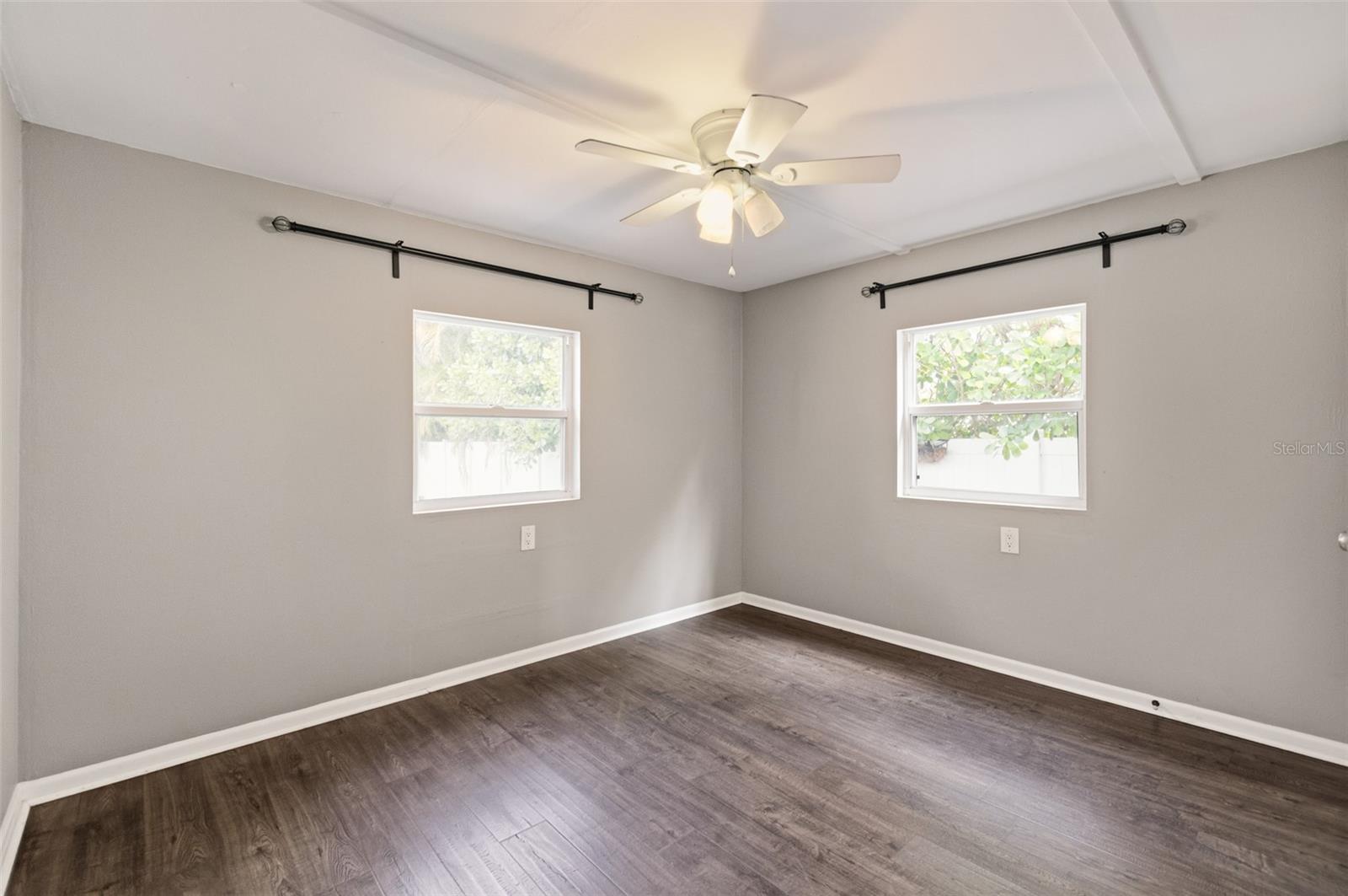 1885 VAMO WAY, SARASOTA, FL, 34231