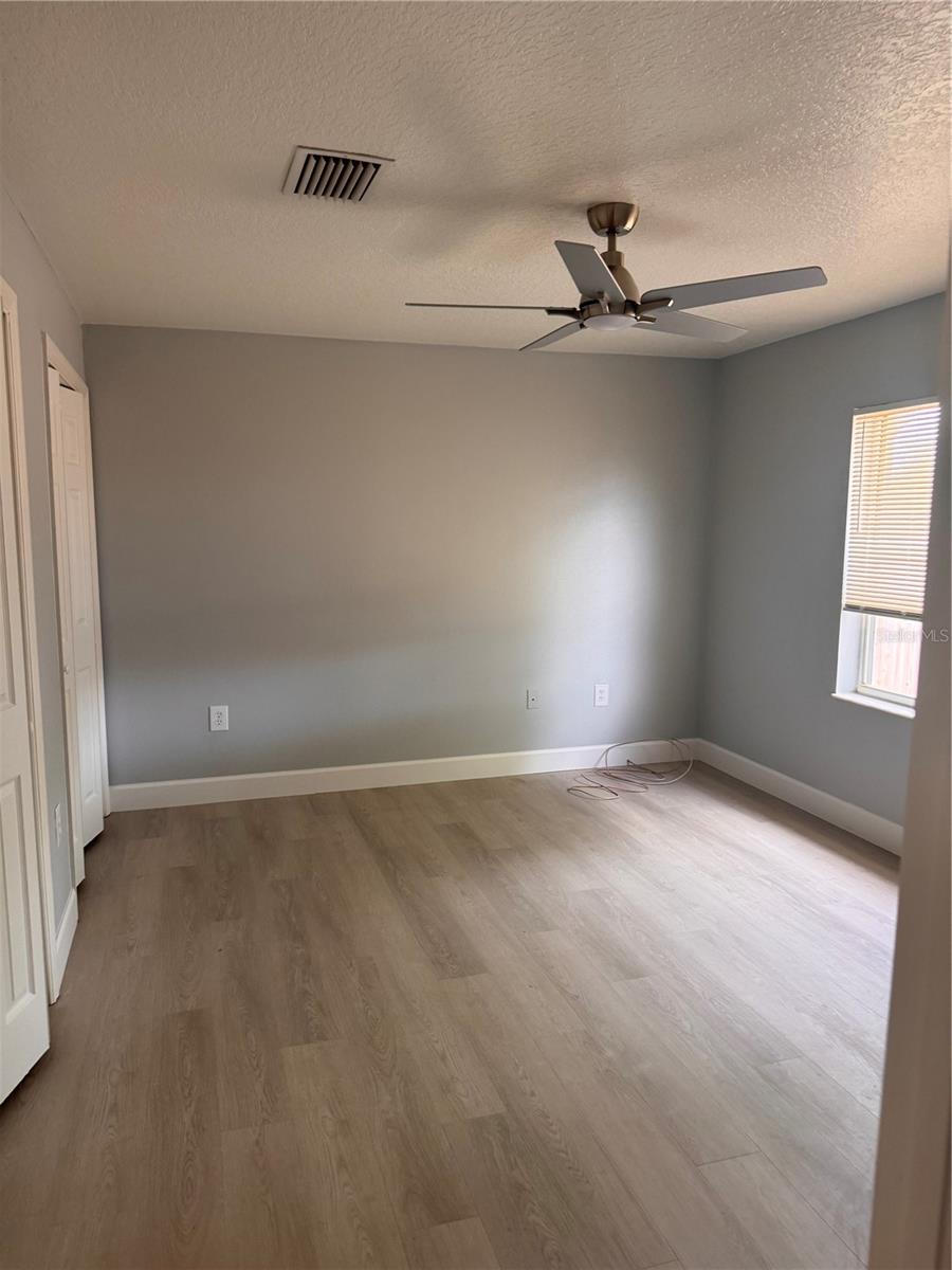 1125 E ROHE ST #B, TARPON SPRINGS, FL, 34689