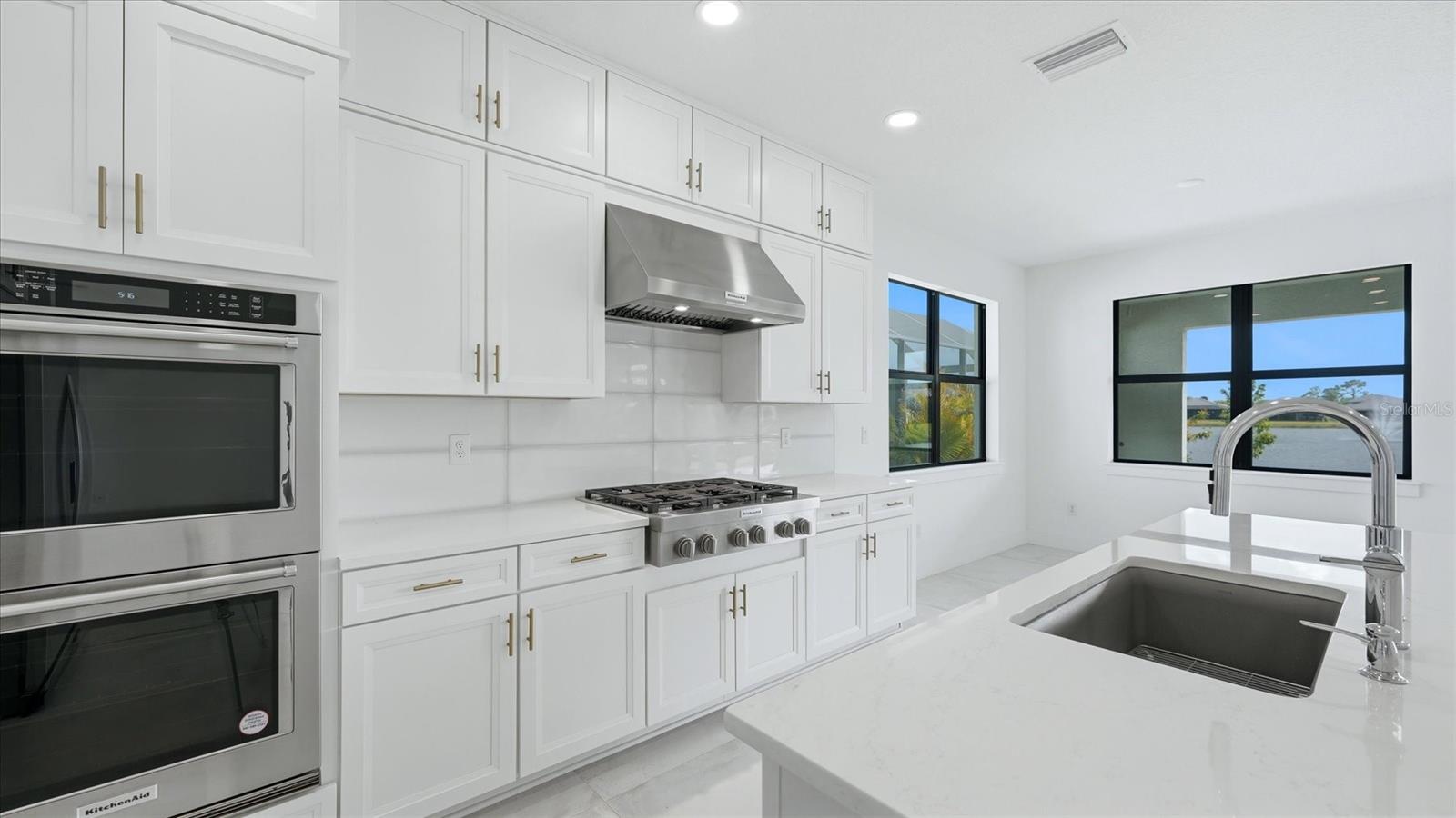 12815 MORNING MIST PL, VENICE, FL, 34293