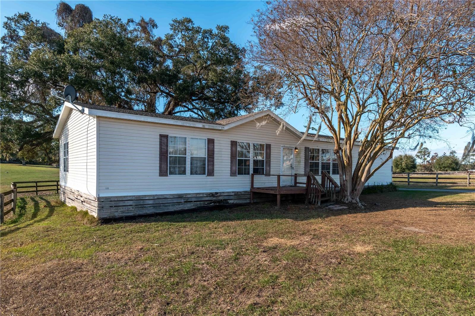 5100 W HWY 329, REDDICK, FL, 32686