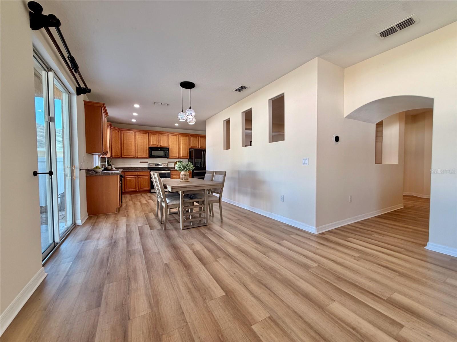 25012 CHIPSHOT CT, SORRENTO, FL, 32776