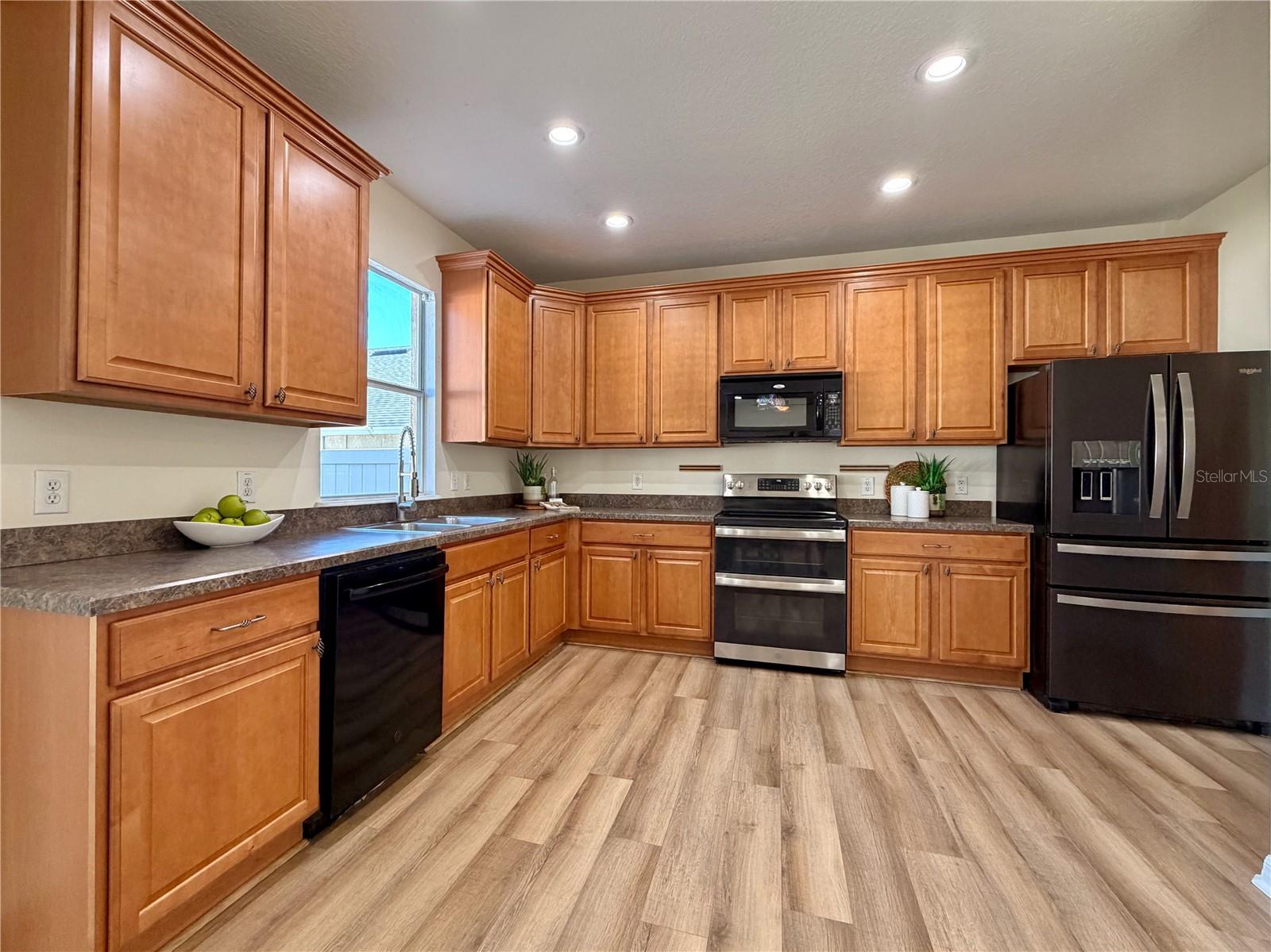 25012 CHIPSHOT CT, SORRENTO, FL, 32776