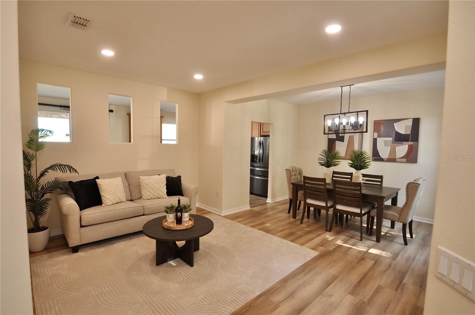 25012 CHIPSHOT CT, SORRENTO, FL, 32776