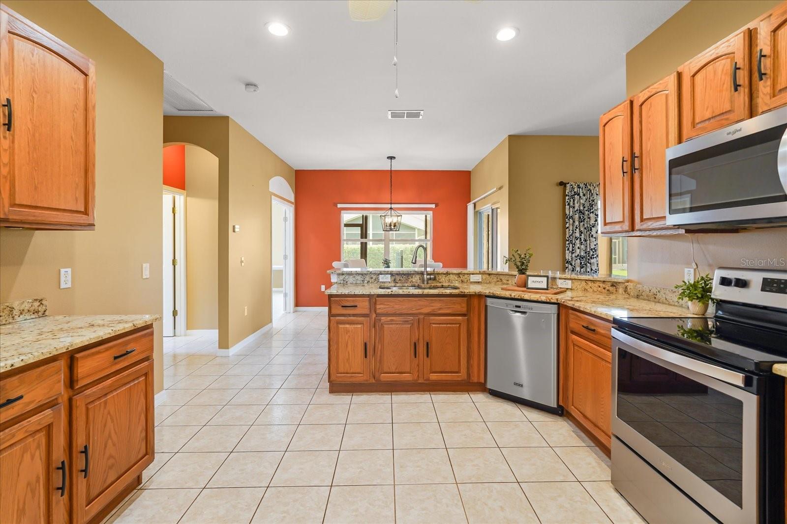 244 LARGO DR, KISSIMMEE, FL, 34759