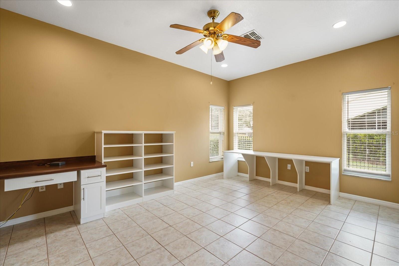 244 LARGO DR, KISSIMMEE, FL, 34759