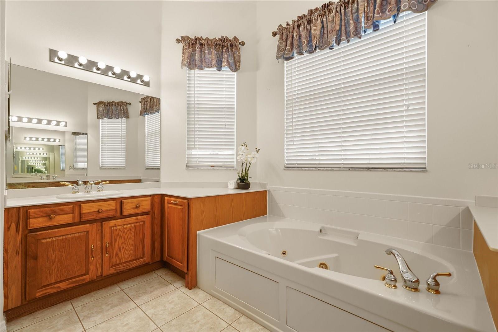 244 LARGO DR, KISSIMMEE, FL, 34759