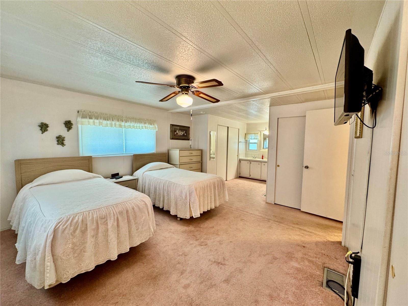 5511 DENMARK DR, BRADENTON, FL, 34207