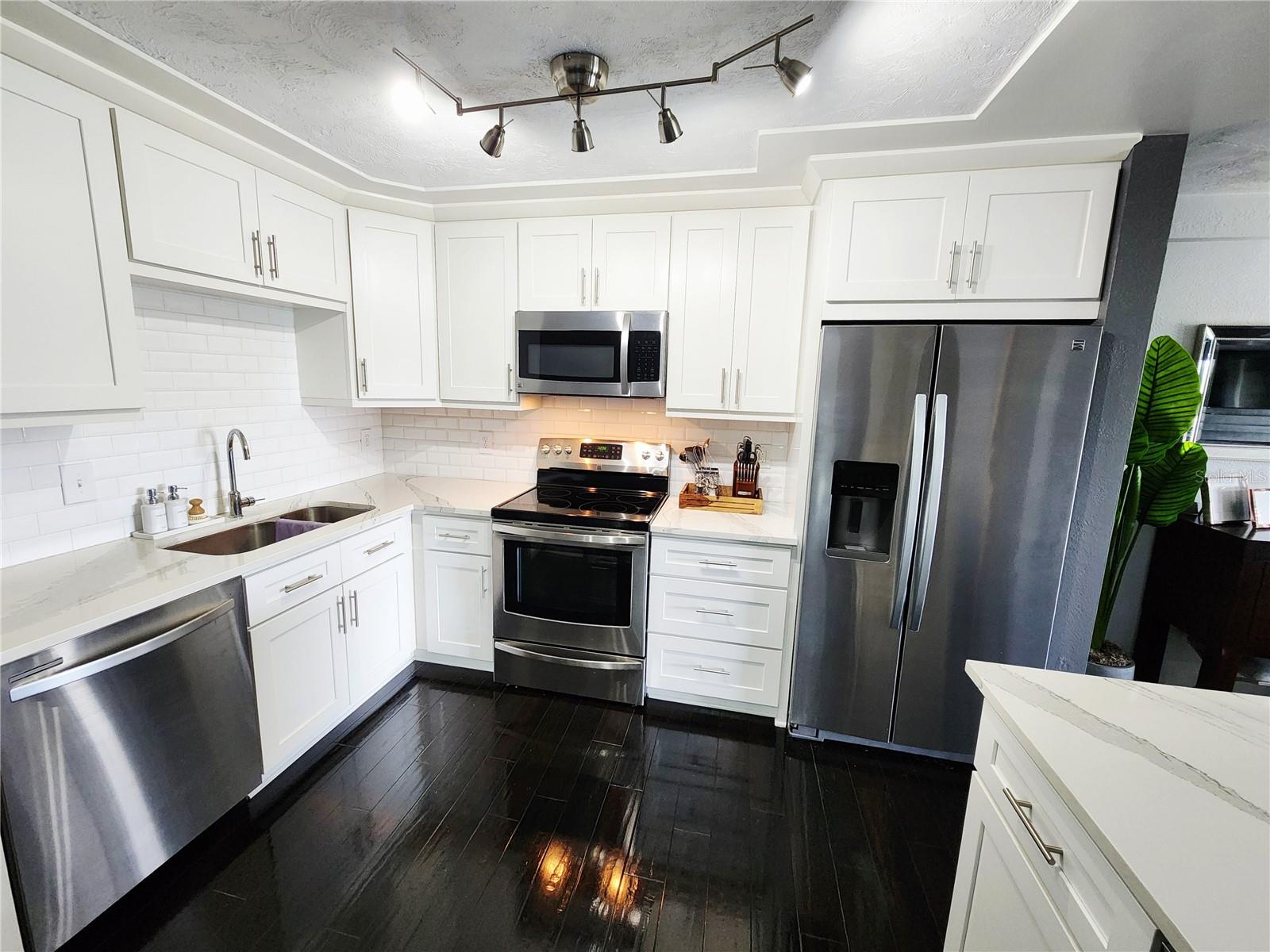 4651 1ST ST NE #306, ST PETERSBURG, FL, 33702