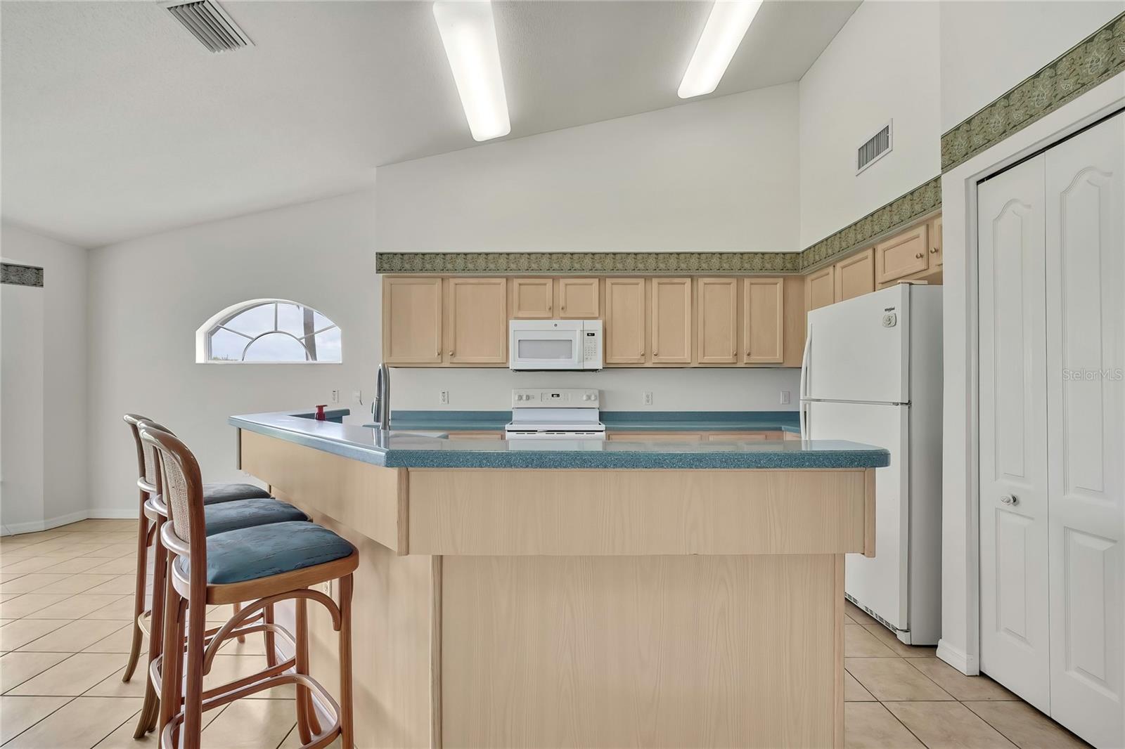 11203 SUN TREE RD, HUDSON, FL, 34667