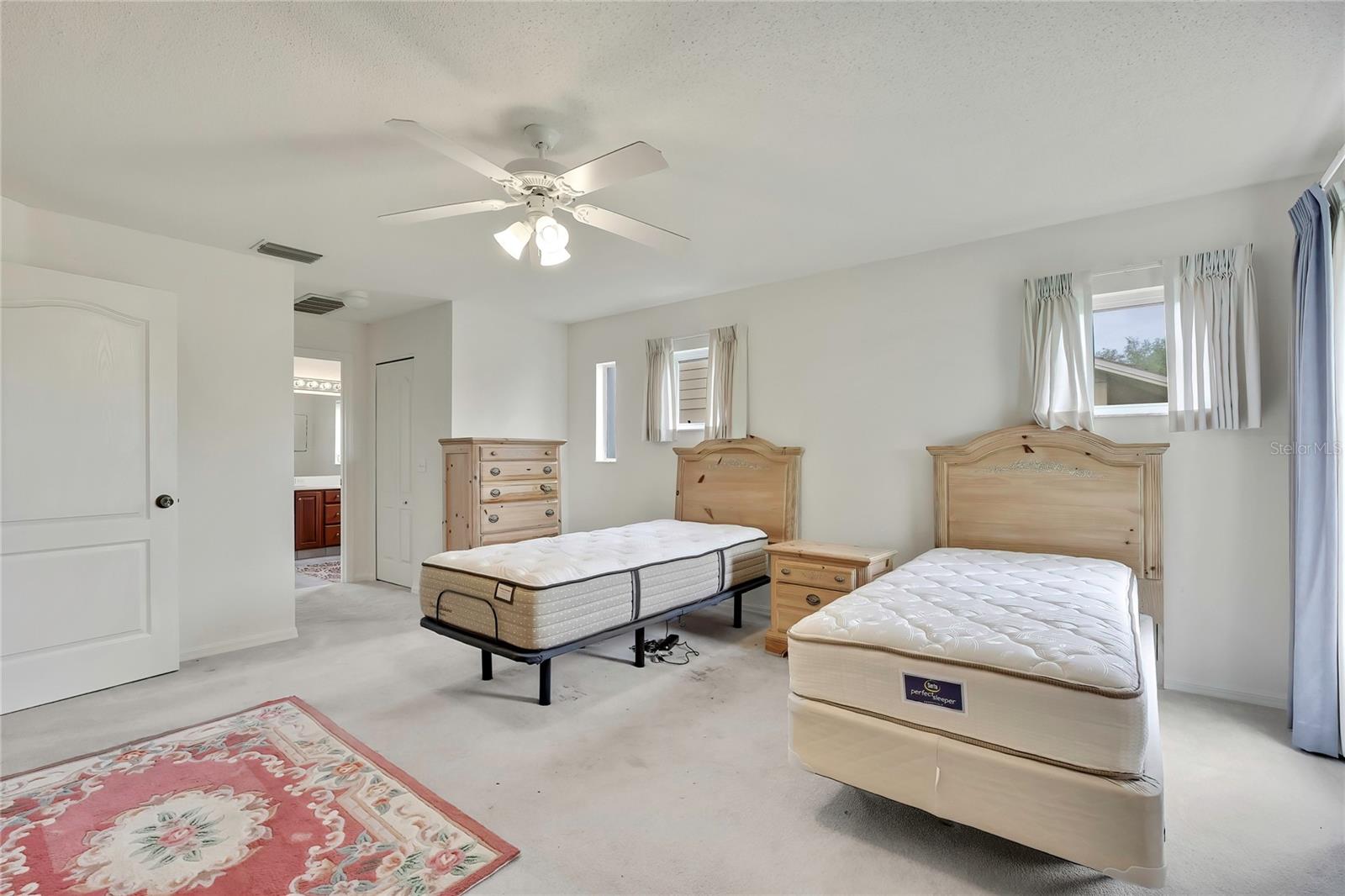 11203 SUN TREE RD, HUDSON, FL, 34667