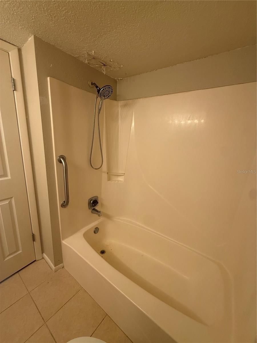 122 WATER FRONT WAY #240, ALTAMONTE SPRINGS, FL, 32701