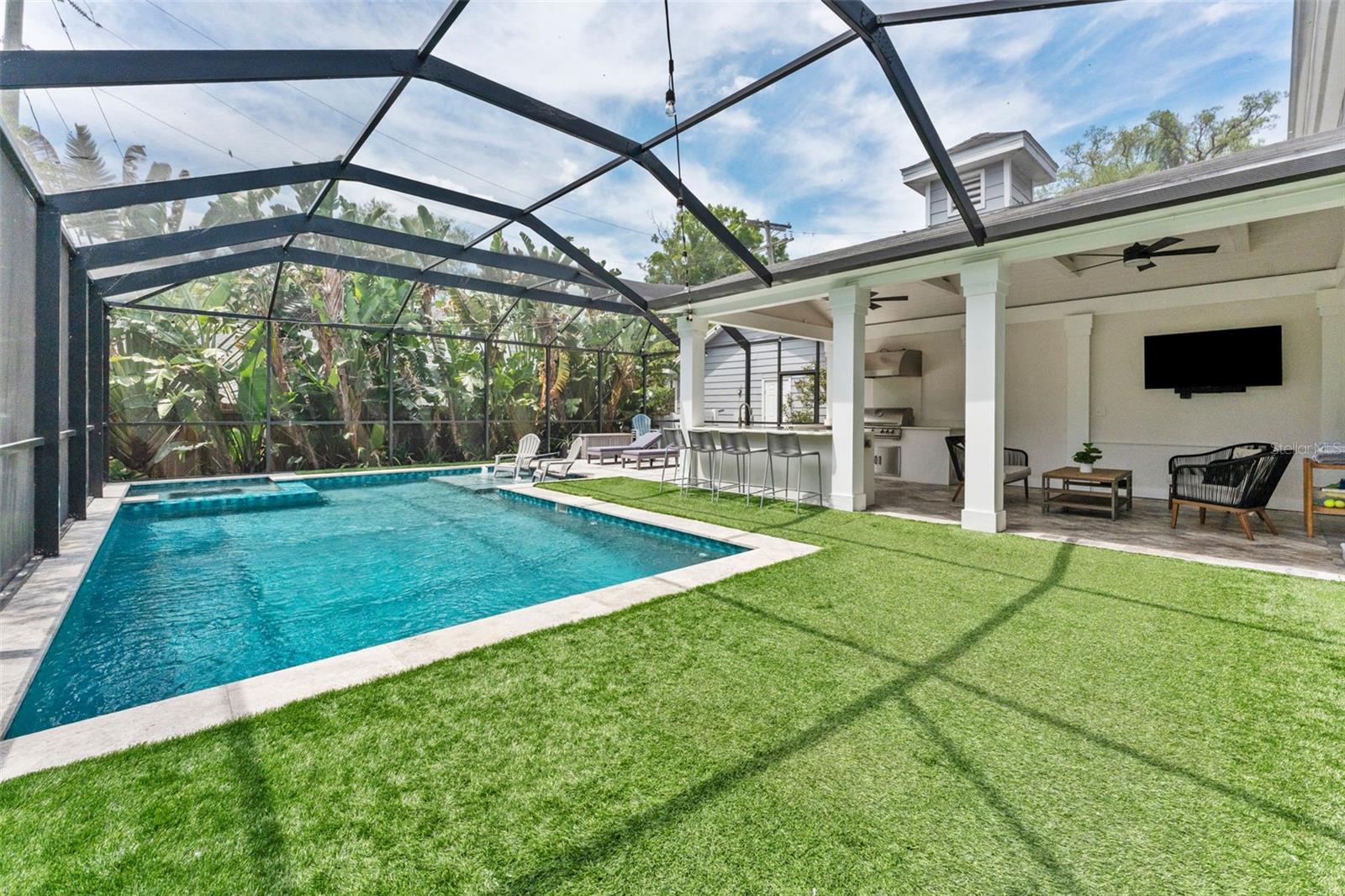 1107 S DUNBAR AVE, TAMPA, FL, 33629