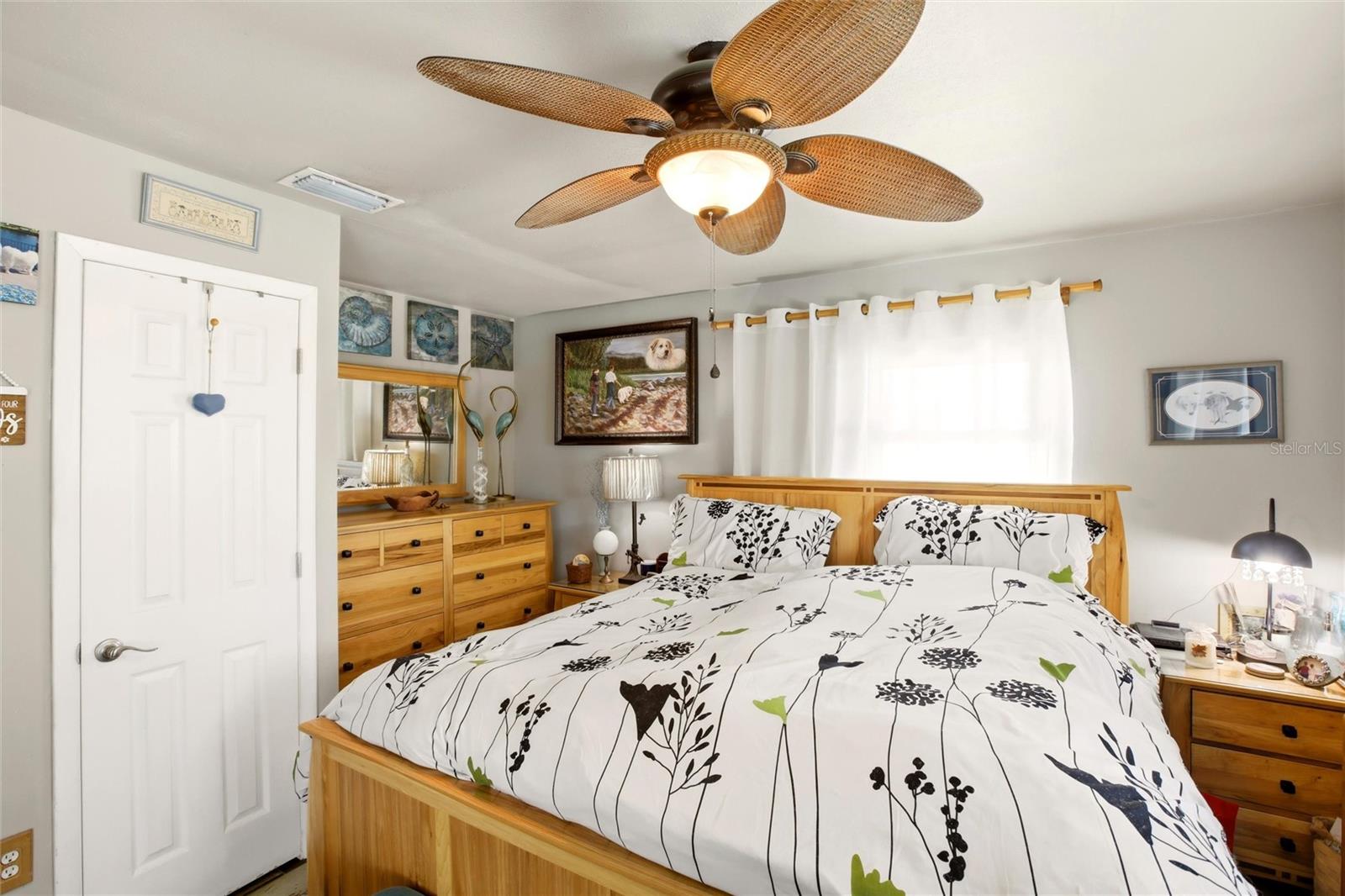 165 W TARPON BLVD NW, PORT CHARLOTTE, FL, 33952