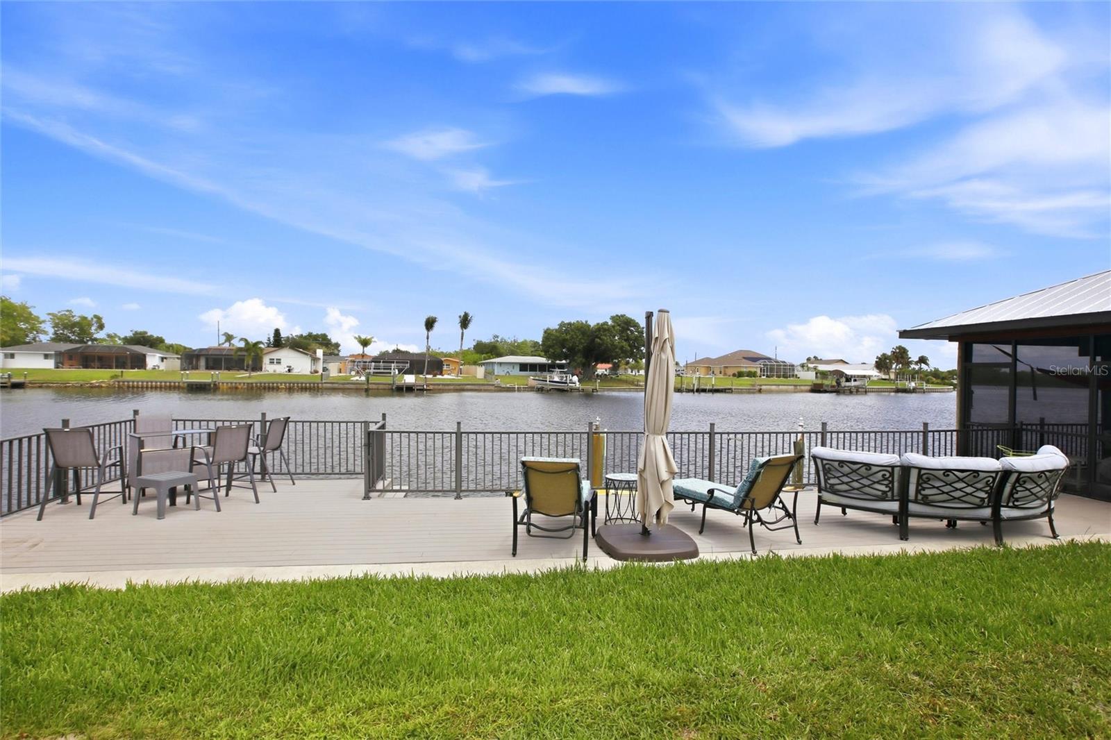 165 W TARPON BLVD NW, PORT CHARLOTTE, FL, 33952