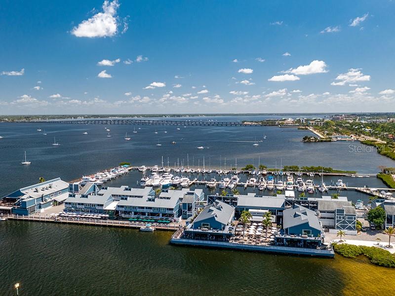 165 W TARPON BLVD NW, PORT CHARLOTTE, FL, 33952