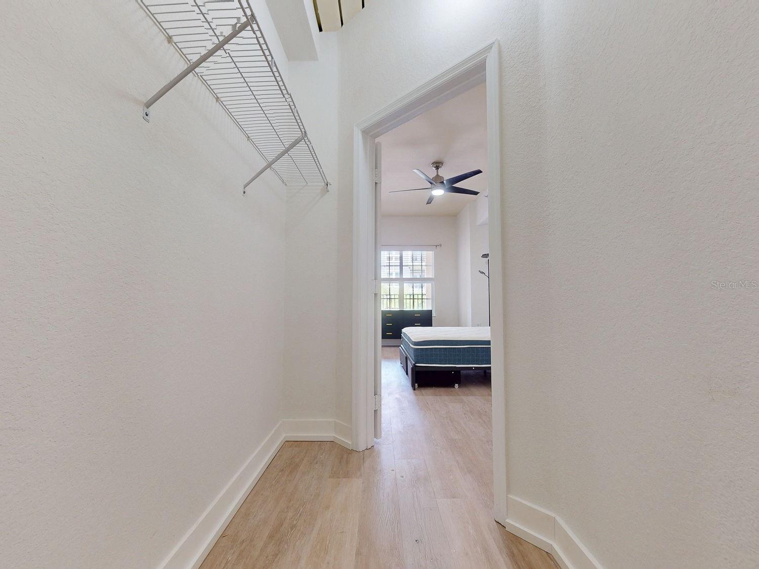 200 4TH AVE S #229, ST PETERSBURG, FL, 33701