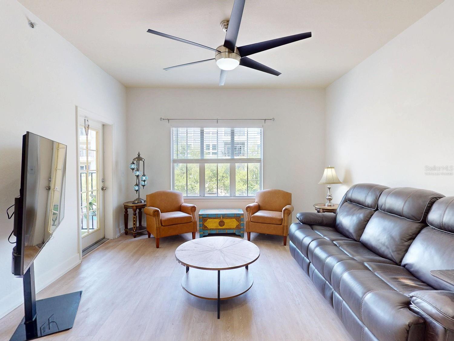 200 4TH AVE S #229, ST PETERSBURG, FL, 33701