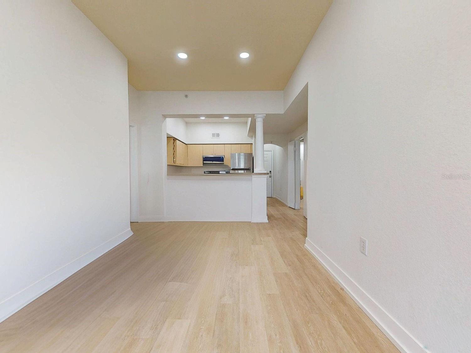 200 4TH AVE S #229, ST PETERSBURG, FL, 33701