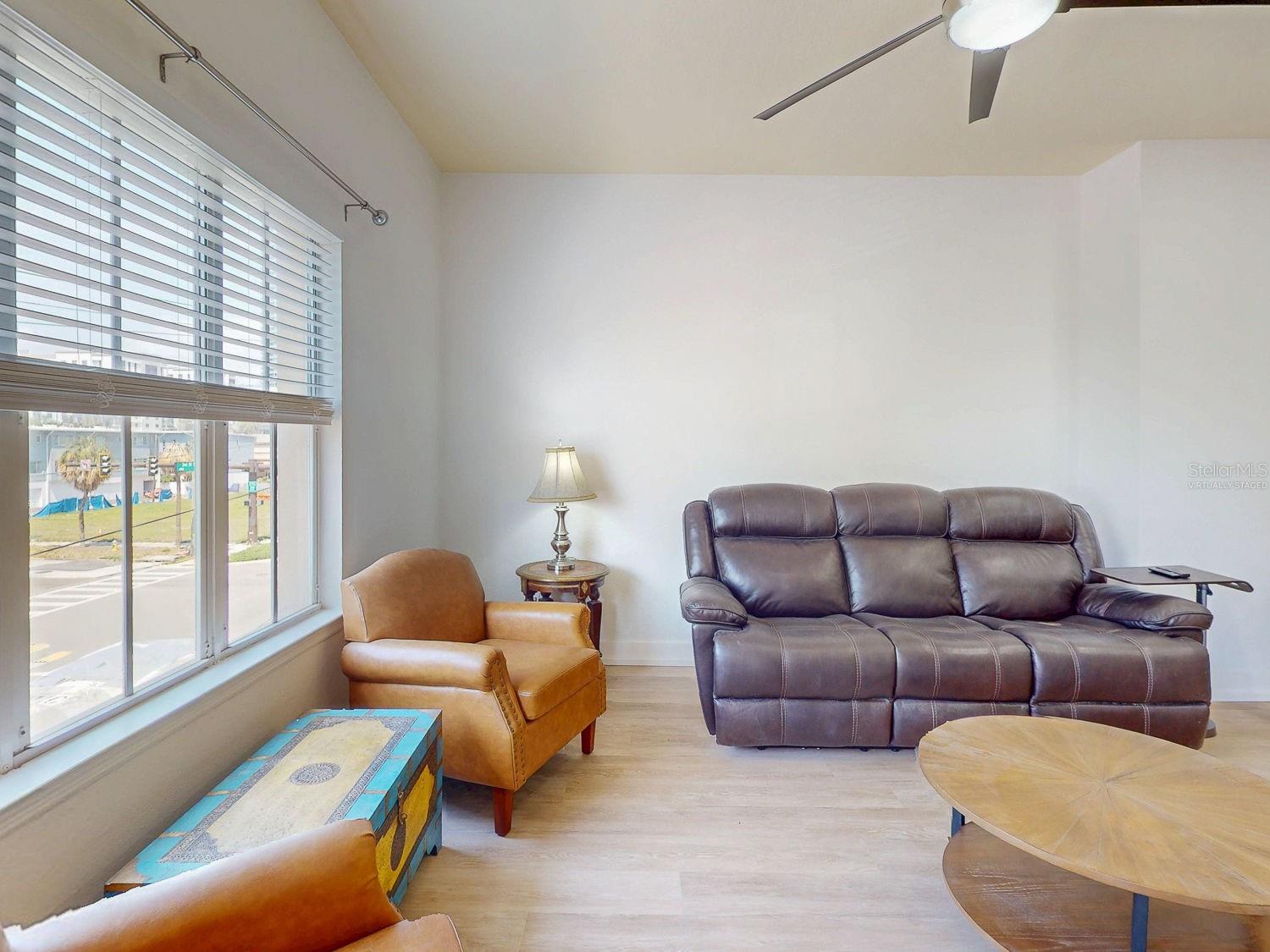 200 4TH AVE S #229, ST PETERSBURG, FL, 33701