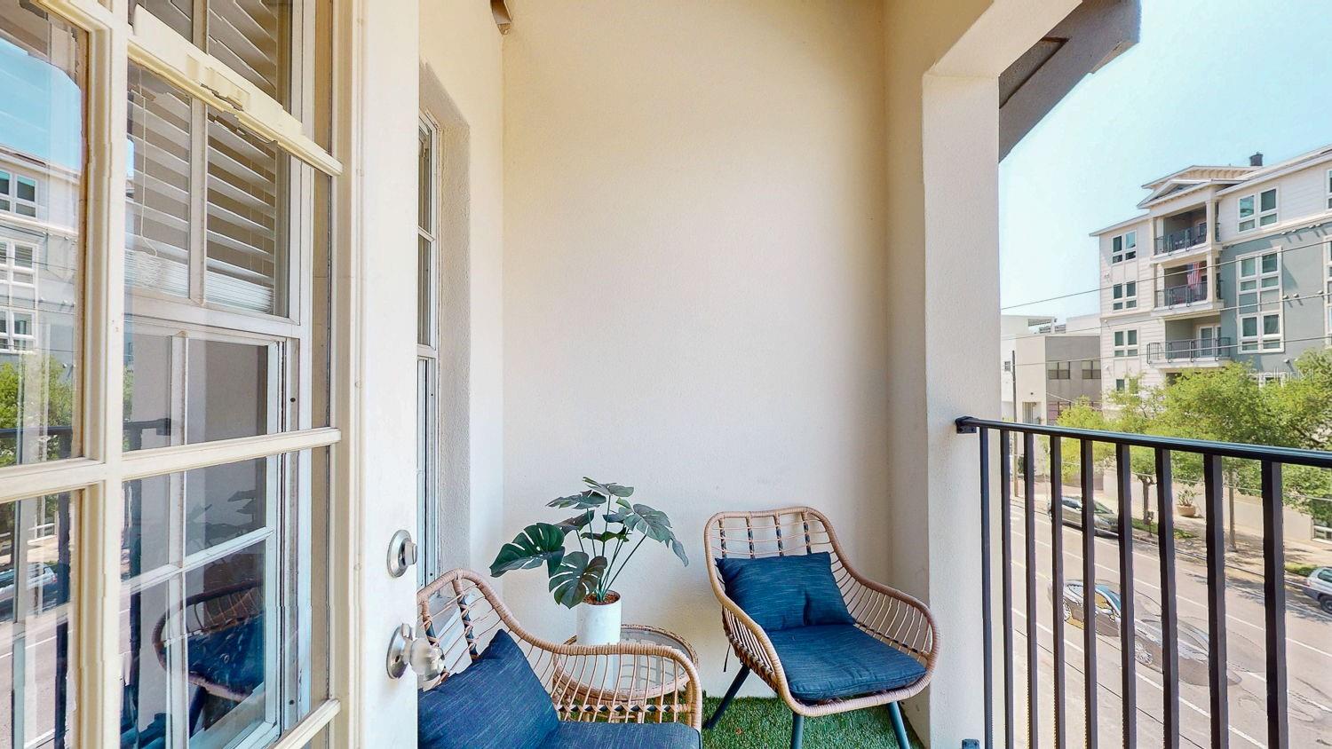 200 4TH AVE S #229, ST PETERSBURG, FL, 33701