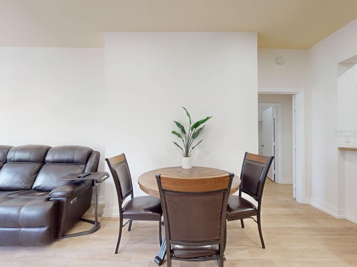 200 4TH AVE S #229, ST PETERSBURG, FL, 33701