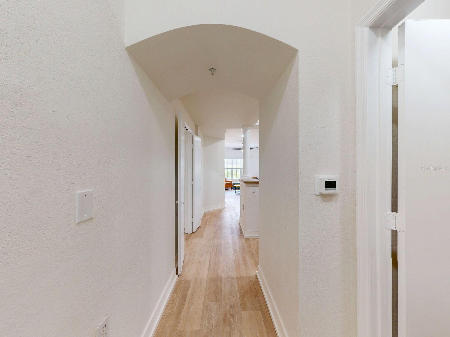 200 4TH AVE S #229, ST PETERSBURG, FL, 33701