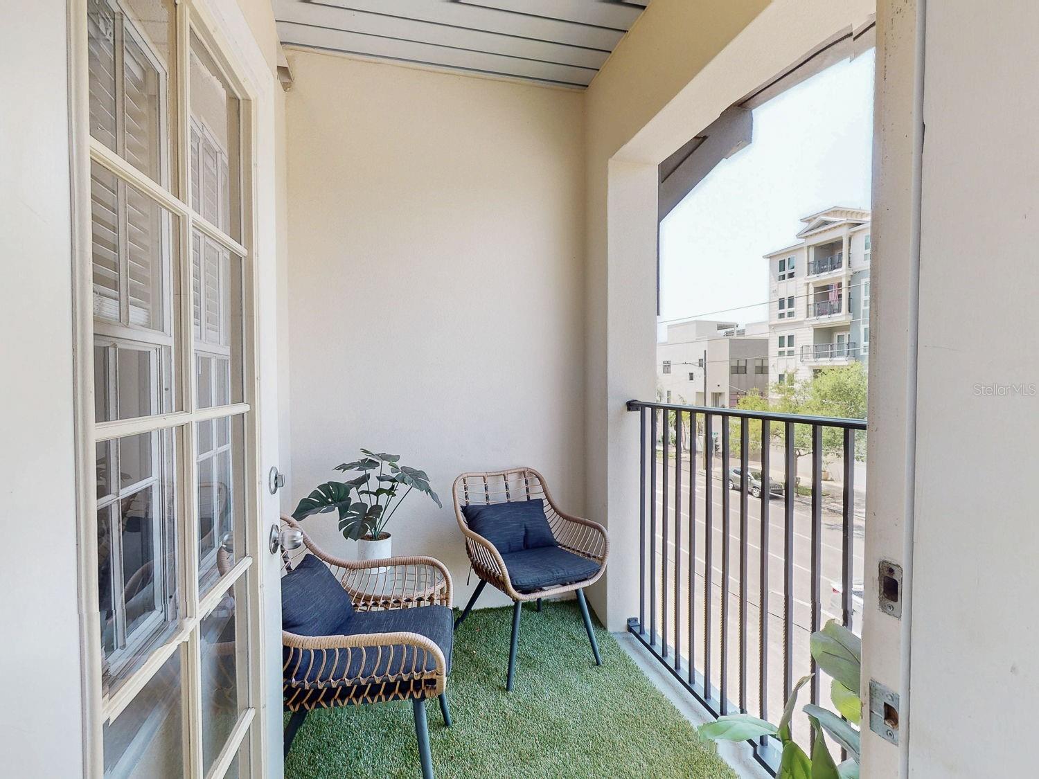 200 4TH AVE S #229, ST PETERSBURG, FL, 33701