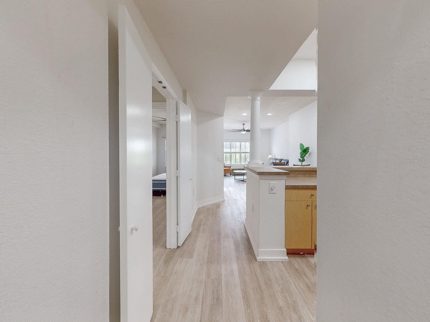 200 4TH AVE S #229, ST PETERSBURG, FL, 33701