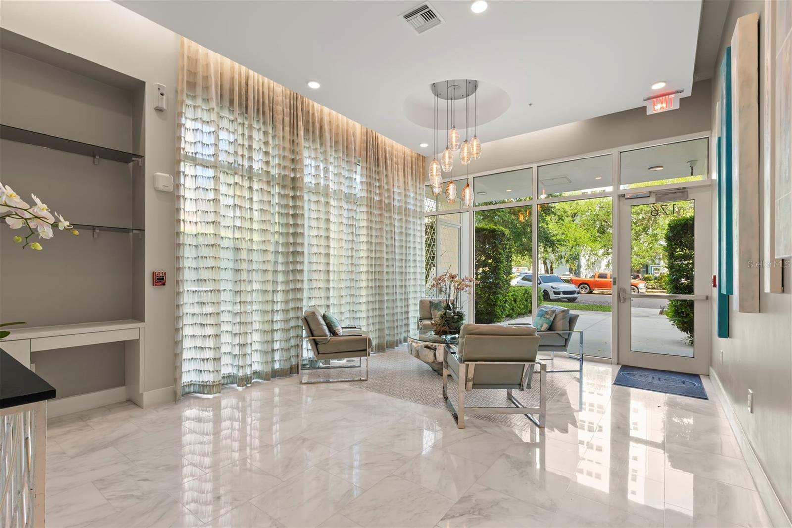 176 4TH AVE NE #1102, ST PETERSBURG, FL, 33701