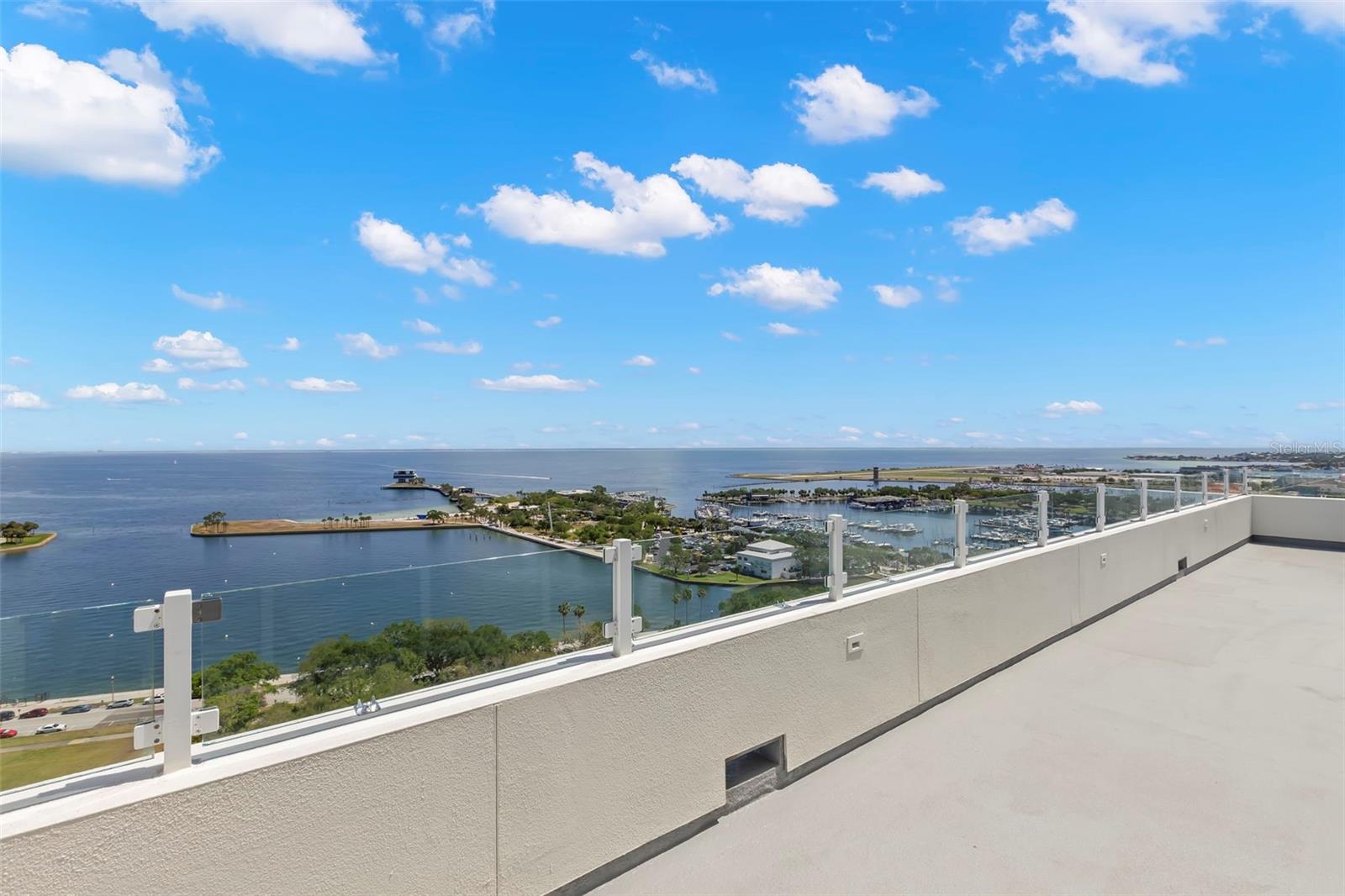 176 4TH AVE NE #1102, ST PETERSBURG, FL, 33701
