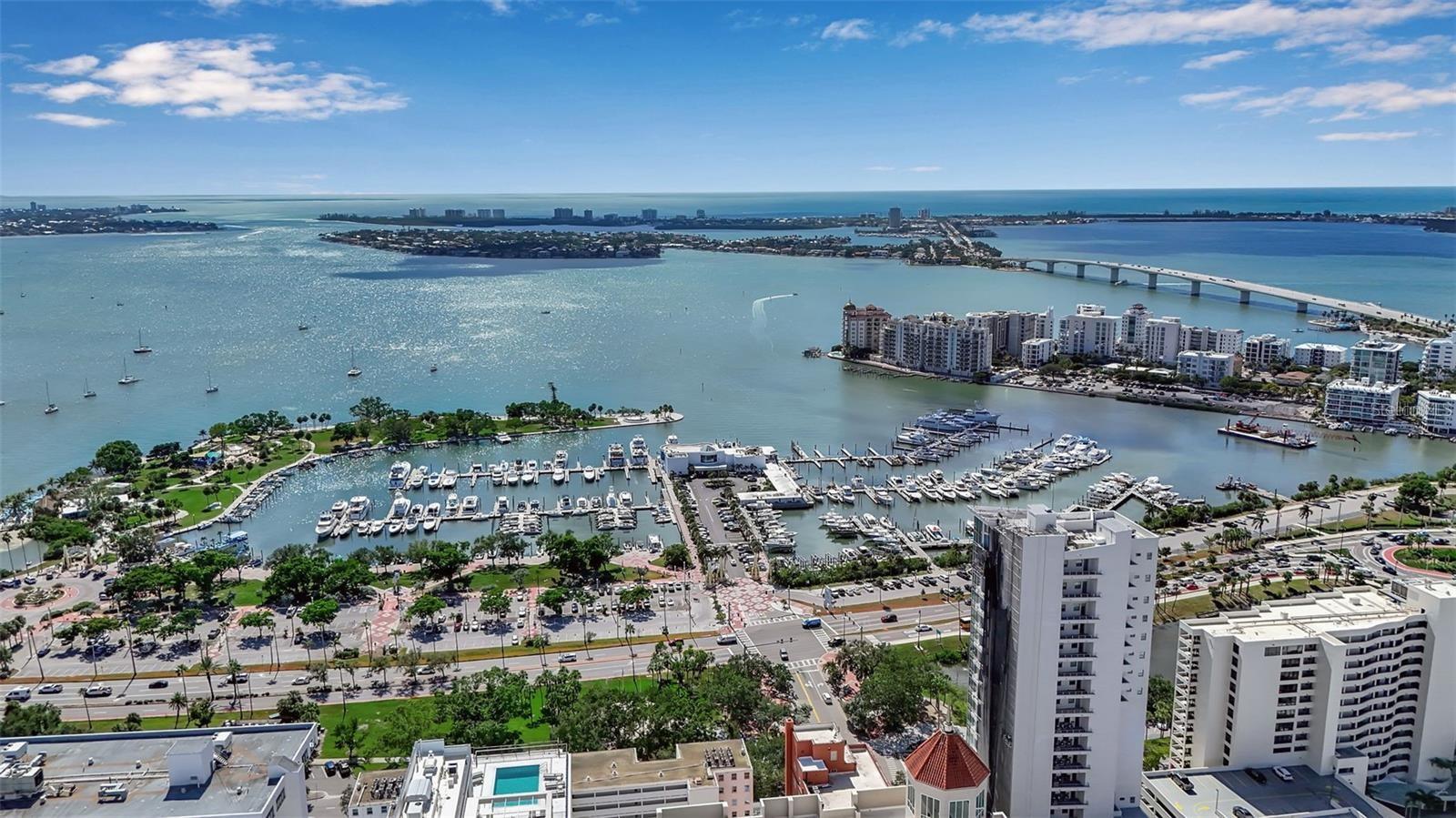 3842 GLEN OAKS MANOR DR, SARASOTA, FL, 34232