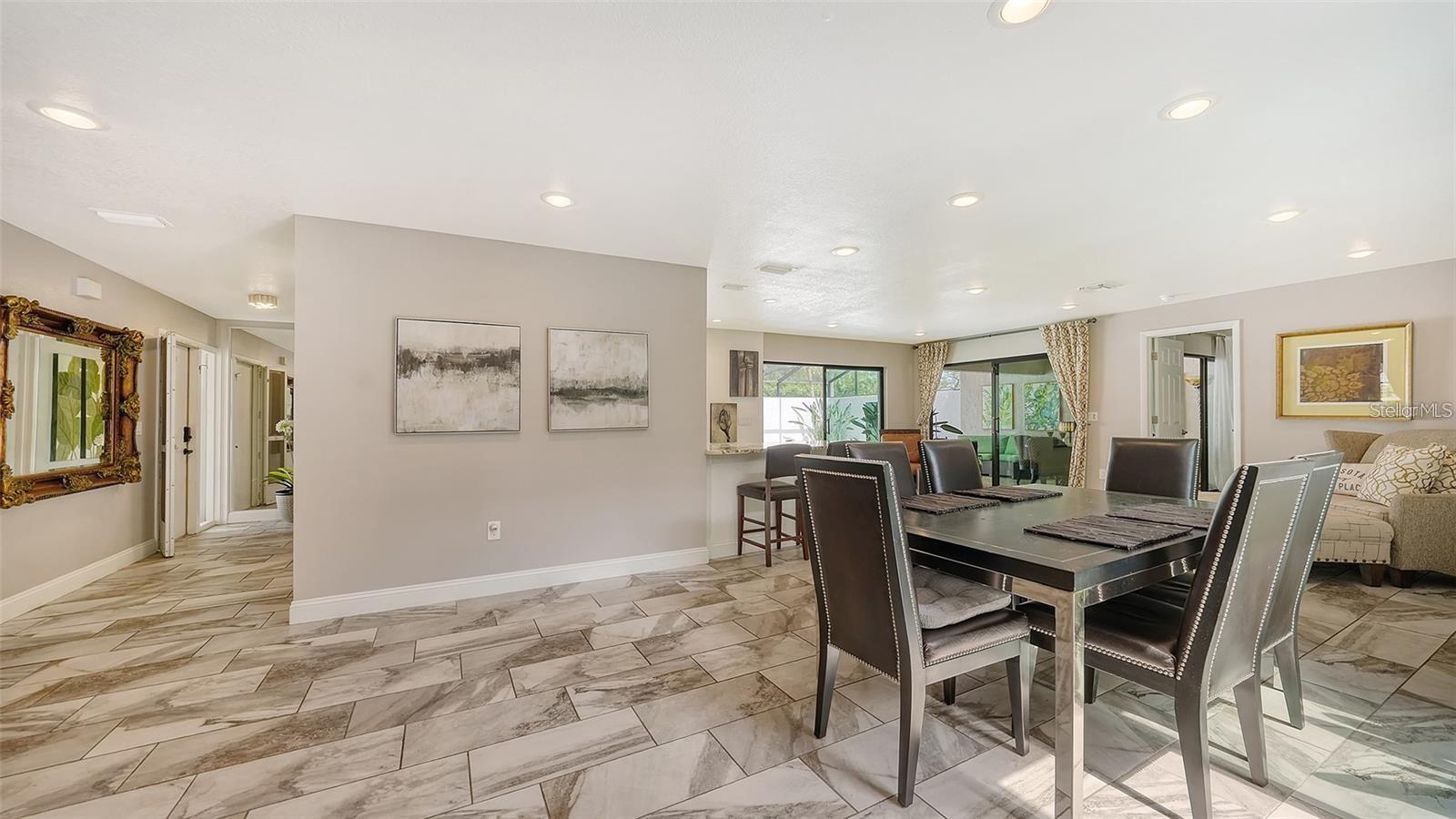 3842 GLEN OAKS MANOR DR, SARASOTA, FL, 34232