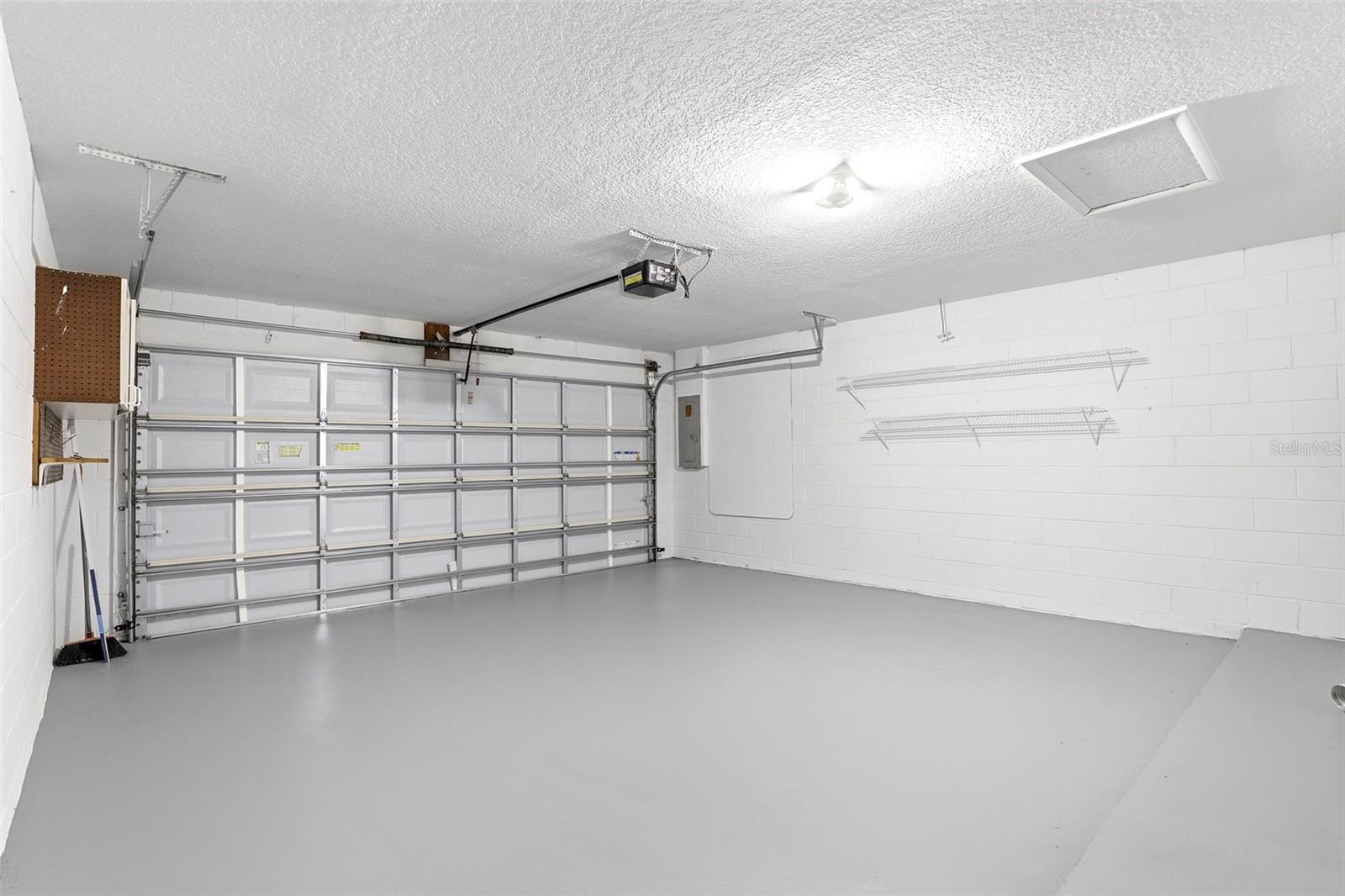 8909 CHERRYSTONE LN, ORLANDO, FL, 32825