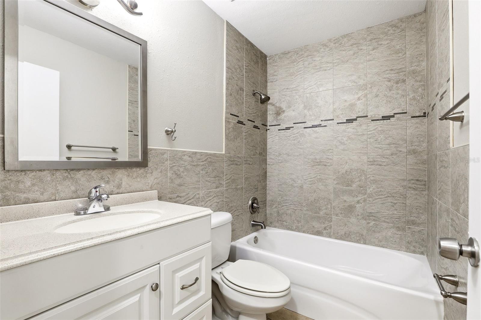 8909 CHERRYSTONE LN, ORLANDO, FL, 32825