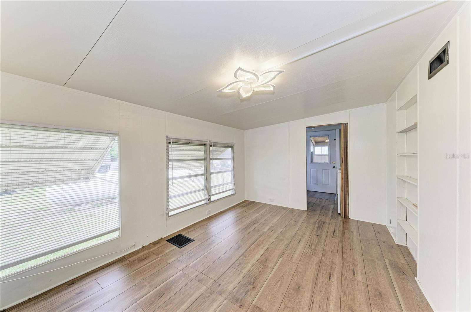 709 50TH AVENUE TER W, BRADENTON, FL, 34207