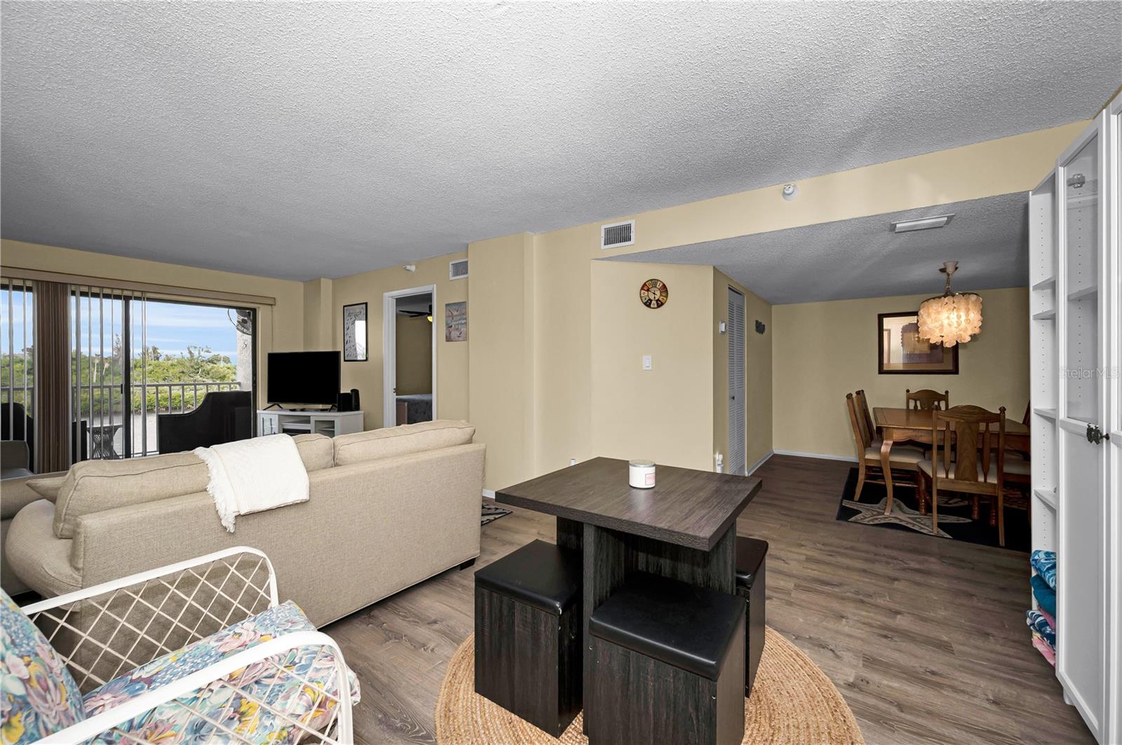 Large Living Room / Great Room off the Dining area